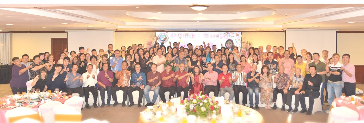 04th Aug 2024-President Datuk Michael Lui attending Farewell Dinner for Principal of Putatan Hwa Shiong School Tang Siew Kean