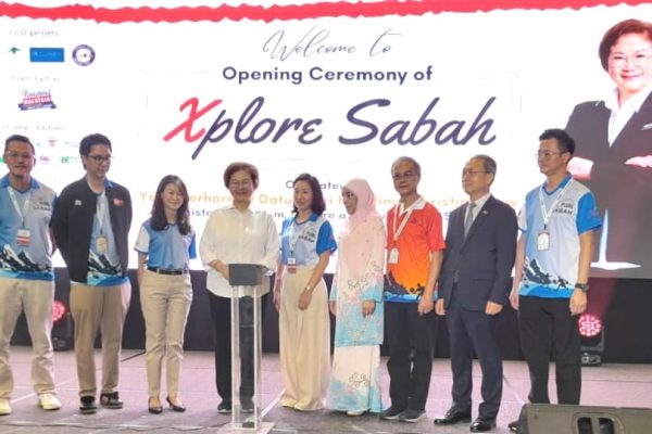 2024年10月11日-拿督会长出席“Xplore Sabah发掘沙巴”博览会开幕仪式